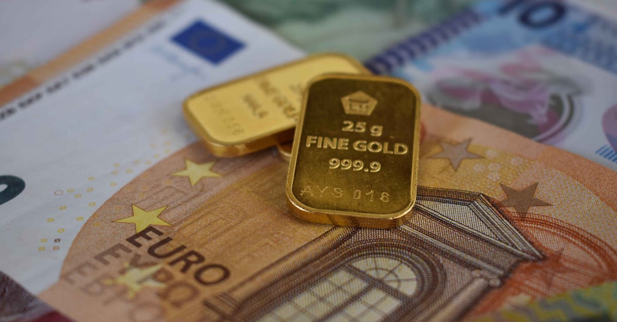 découvrez les meilleures stratégies et conseils pour investir dans l'or, un actif sûr et durable pour diversifier votre portefeuille et protéger votre patrimoine.