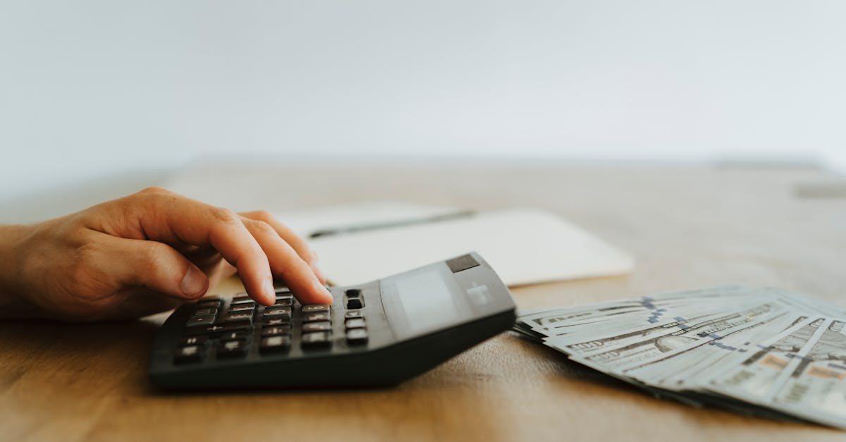 découvrez ce qu'est un 'lump sum', son fonctionnement et ses avantages pour gérer vos paiements en une seule somme forfaitaire.