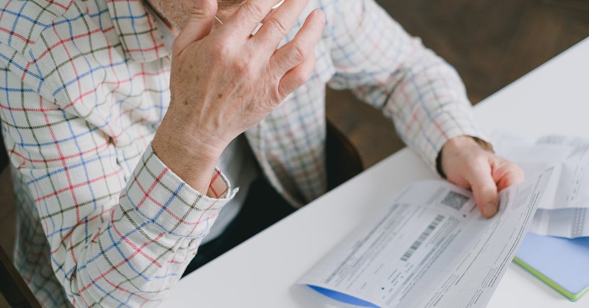découvrez tout sur la pension de réversion : conditions d'éligibilité, démarches à suivre et montants pour soutenir les bénéficiaires après le décès d'un assuré.